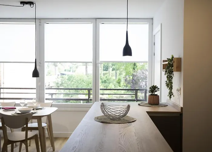 Olabide 2 By Smiling Hondarribia